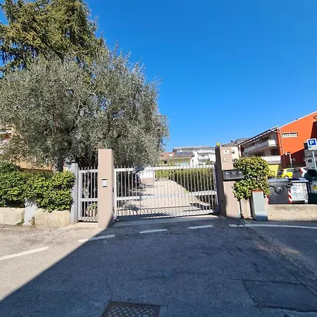Le Peonie Apartment Riva del Garda Exterior photo